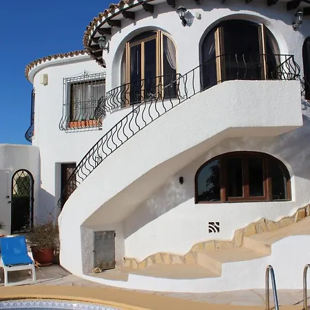 La Madrugada - Luxury With Sea Views And Private Heated Pool *