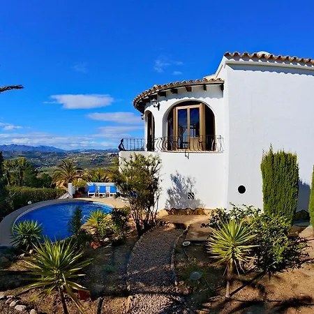 Villa La Madrugada - Luxury With Sea Views And Private Heated Pool Moraira